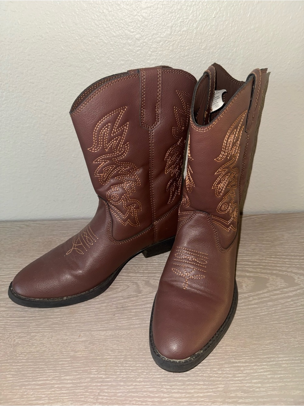 Deer Stags western boots ranch size 4 brown